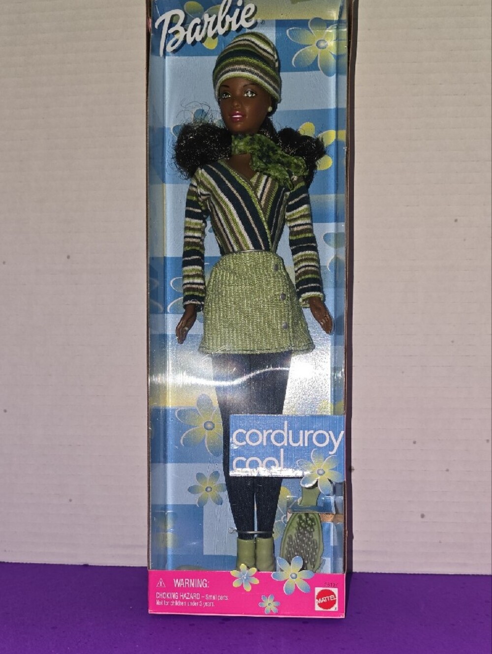 Barbie Corduroy Cool Doll with Green Striped Outfit - Picture 6 of 8